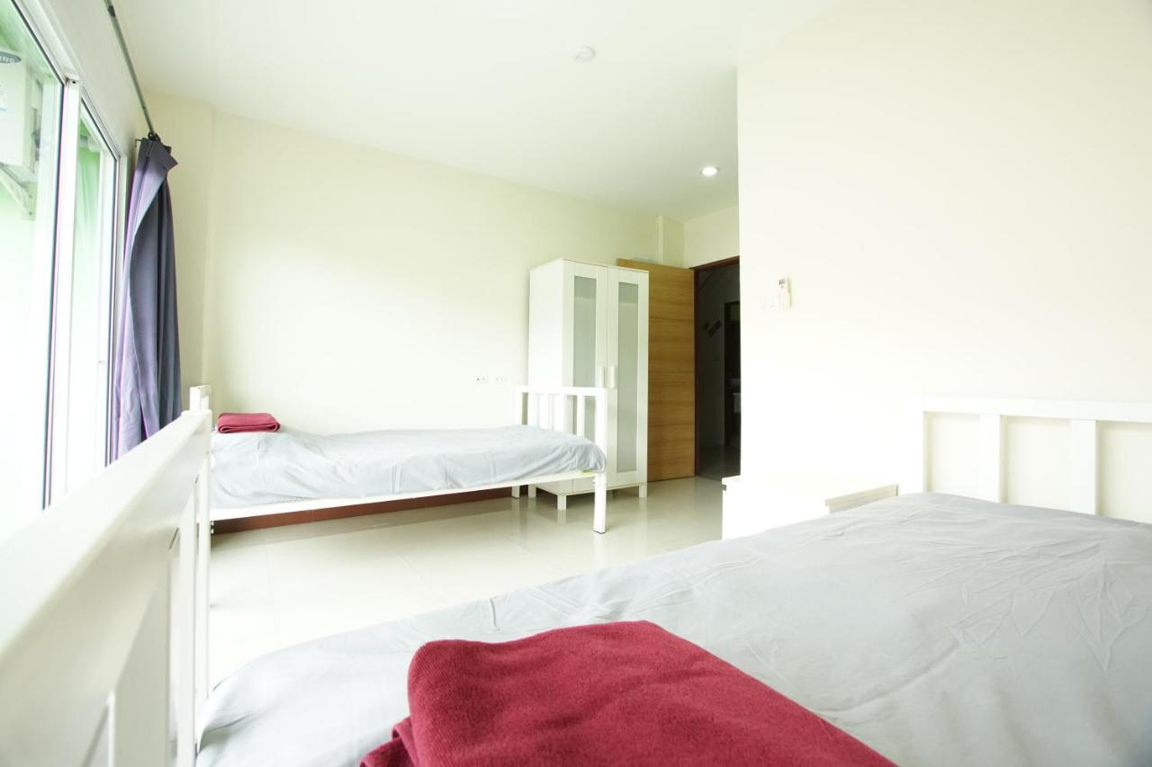 Bedbox Guesthouse And Hostel Patong Exterior foto